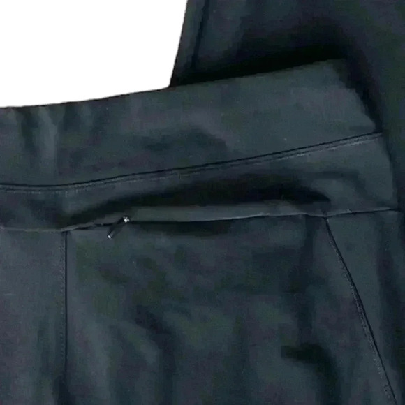 LL Bean Capri Leggings in Black Size Small EUC - Picture 4 of 8